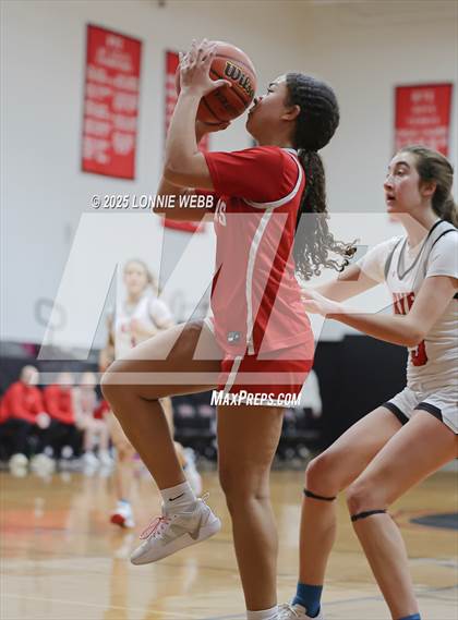 Thumbnail 3 in Somers @ Rye ((NYSPHSAA Section 1 Class AA Second Round) photogallery.