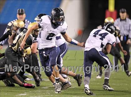 Thumbnail 1 in St. Mary's @ Cardinal O'Hara (Monsignor Martin Class A Final) photogallery.