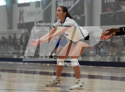 Thumbnail 1 in Temple vs Caney Creek (Legends Invitational) photogallery.