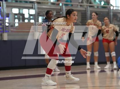 Thumbnail 2 in Temple vs Caney Creek (Legends Invitational) photogallery.