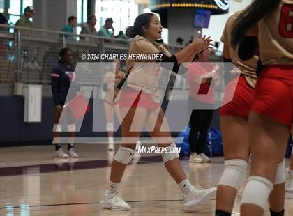 Thumbnail 1 in Temple vs Caney Creek (Legends Invitational) photogallery.