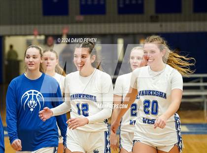 Thumbnail 2 in Mukwonago @ Waukesha West photogallery.