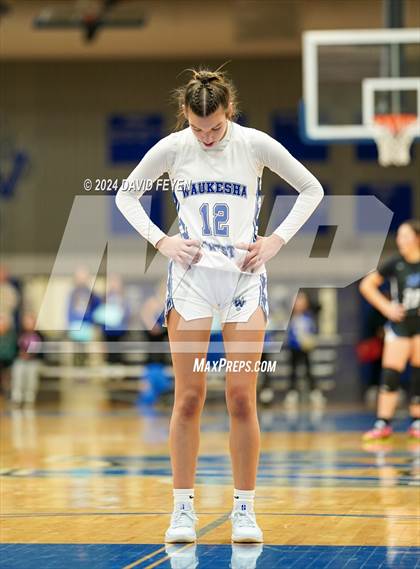 Thumbnail 1 in Mukwonago @ Waukesha West photogallery.