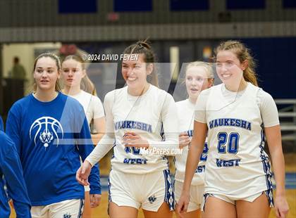 Thumbnail 1 in Mukwonago @ Waukesha West photogallery.