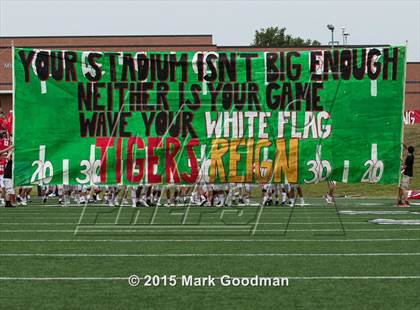 Thumbnail 3 in Katy Tigers vs Strake Jesuit photogallery.