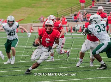 Thumbnail 3 in Katy Tigers vs Strake Jesuit photogallery.