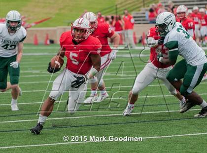Thumbnail 1 in Katy Tigers vs Strake Jesuit photogallery.