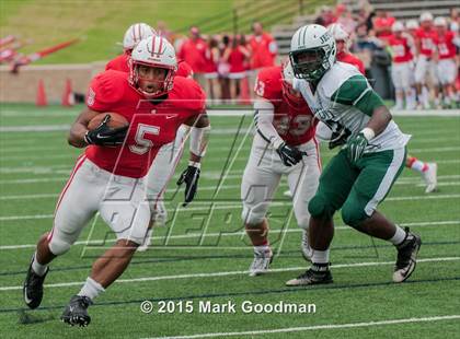 Thumbnail 2 in Katy Tigers vs Strake Jesuit photogallery.