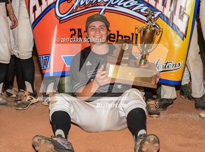 Thumbnail 2 in Phoenix Christian vs. Willcox (AIA 2A Final Awards) photogallery.