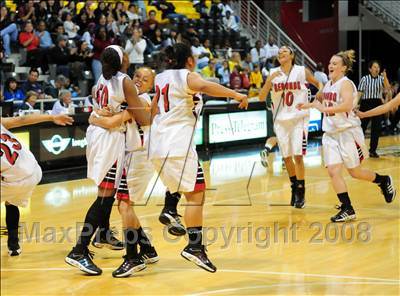 Thumbnail 3 in Mira Costa vs. Redondo (CIF SS D1A Final) photogallery.