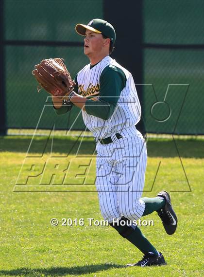 Thumbnail 1 in South Hills vs Covina photogallery.