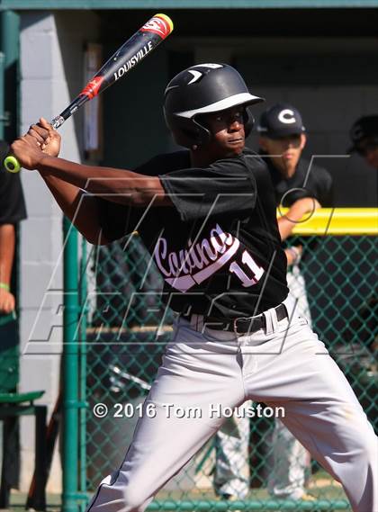Thumbnail 3 in South Hills vs Covina photogallery.