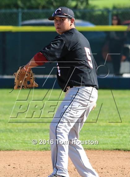 Thumbnail 3 in South Hills vs Covina photogallery.