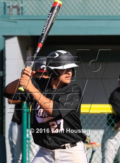 Thumbnail 1 in South Hills vs Covina photogallery.