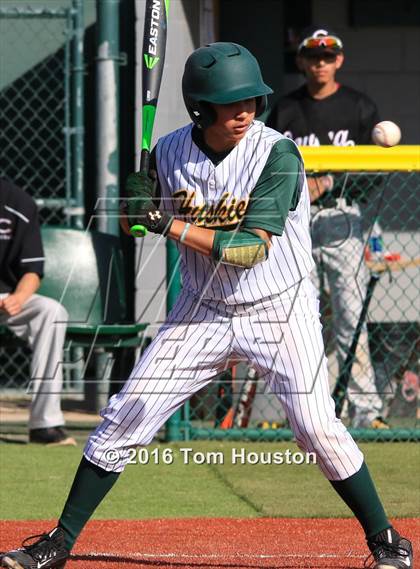 Thumbnail 2 in South Hills vs Covina photogallery.