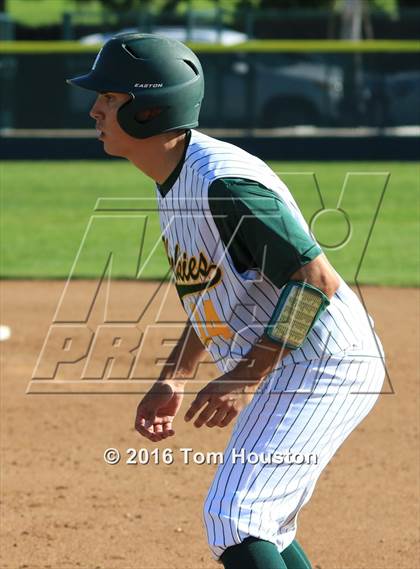 Thumbnail 3 in South Hills vs Covina photogallery.