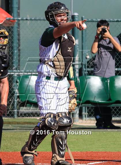Thumbnail 1 in South Hills vs Covina photogallery.