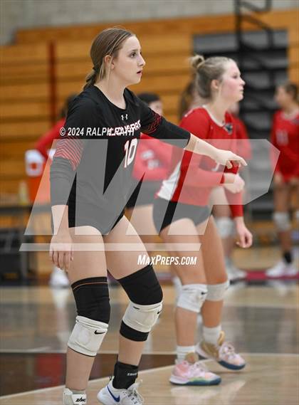 Thumbnail 1 in Orland @ Foothill photogallery.