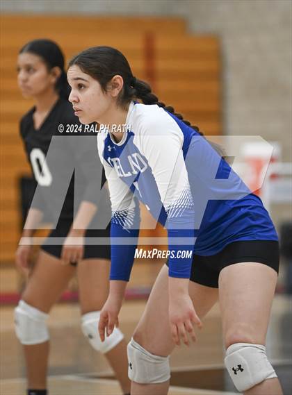Thumbnail 1 in Orland @ Foothill photogallery.