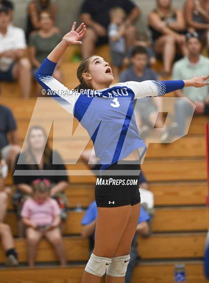 Thumbnail 1 in Orland @ Foothill photogallery.