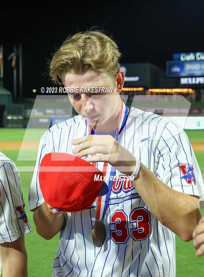Thumbnail 2 in Westlake vs. Pearland (UIL 6A Baseball State Semifinal Medal Ceremony) photogallery.