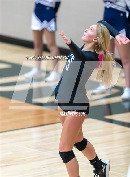 Thumbnail 2 in Lincoln Northeast vs. North Star photogallery.