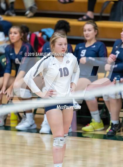 Thumbnail 2 in Lincoln Northeast vs. North Star photogallery.