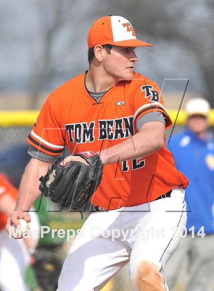Thumbnail 2 in Tom Bean @ Leonard (Leonard Tournament) photogallery.