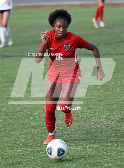 Thumbnail 3 in Hickory Ridge @ South Mecklenburg (NCHSAA 4A Round 1) photogallery.