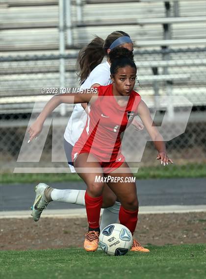 Thumbnail 2 in Hickory Ridge @ South Mecklenburg (NCHSAA 4A Round 1) photogallery.