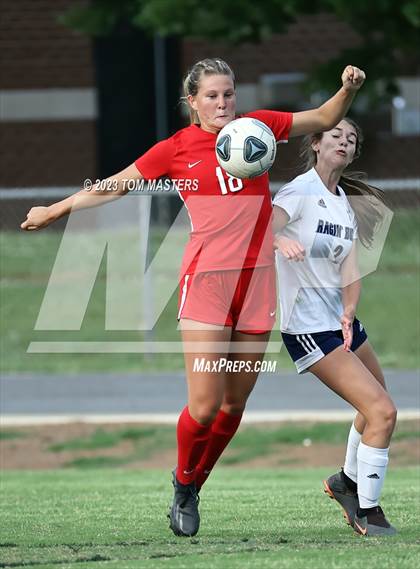 Thumbnail 3 in Hickory Ridge @ South Mecklenburg (NCHSAA 4A Round 1) photogallery.