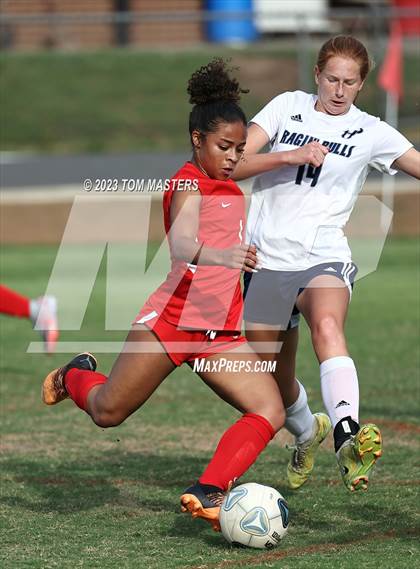 Thumbnail 1 in Hickory Ridge @ South Mecklenburg (NCHSAA 4A Round 1) photogallery.