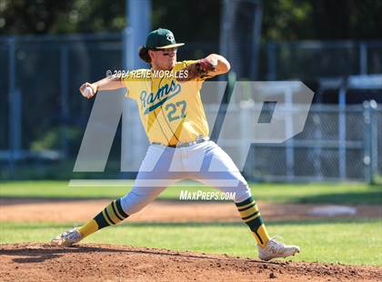 Thumbnail 3 in Temple City vs La Canada photogallery.