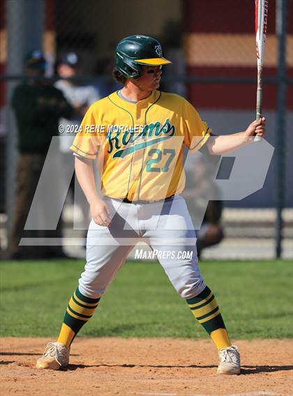 Thumbnail 1 in Temple City vs La Canada photogallery.