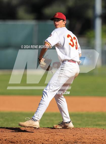 Thumbnail 2 in Temple City vs La Canada photogallery.