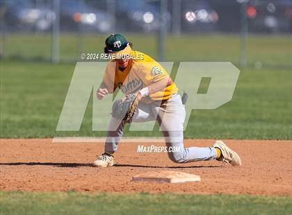 Thumbnail 2 in Temple City vs La Canada photogallery.