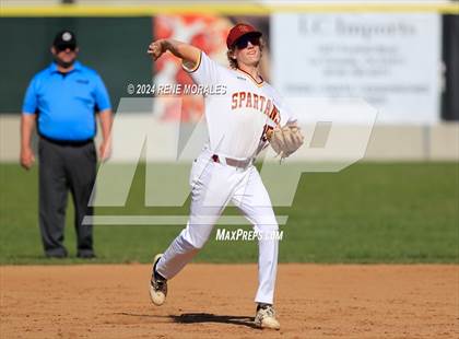 Thumbnail 2 in Temple City vs La Canada photogallery.