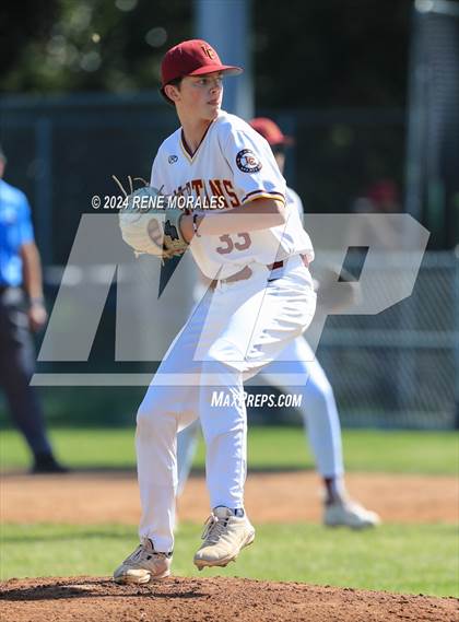 Thumbnail 2 in Temple City vs La Canada photogallery.