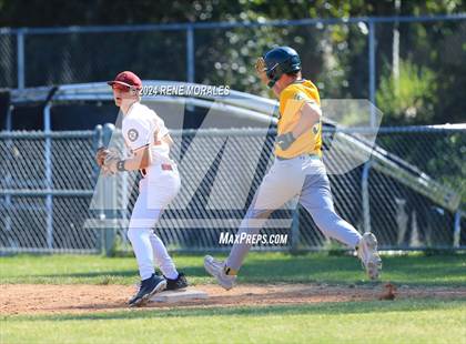 Thumbnail 3 in Temple City vs La Canada photogallery.