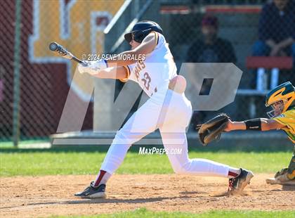 Thumbnail 3 in Temple City vs La Canada photogallery.