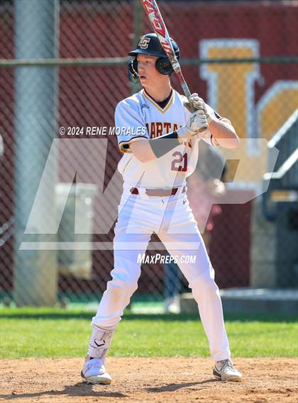 Thumbnail 3 in Temple City vs La Canada photogallery.