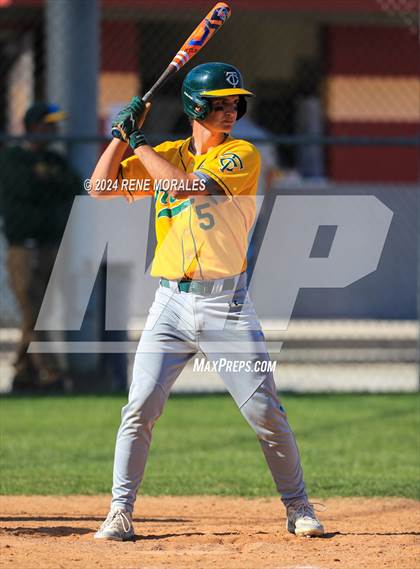 Thumbnail 1 in Temple City vs La Canada photogallery.