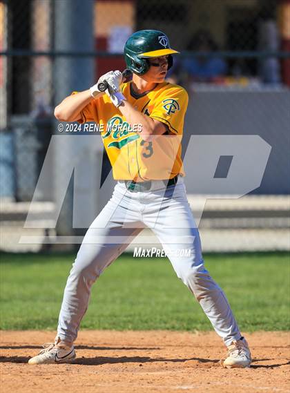 Thumbnail 1 in Temple City vs La Canada photogallery.