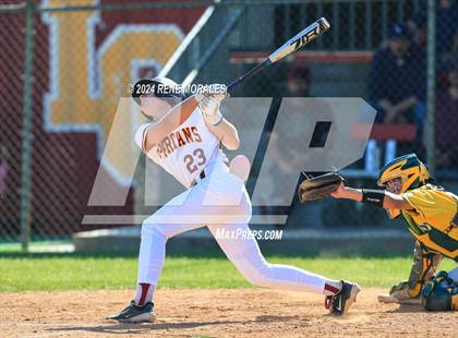 Thumbnail 2 in Temple City vs La Canada photogallery.
