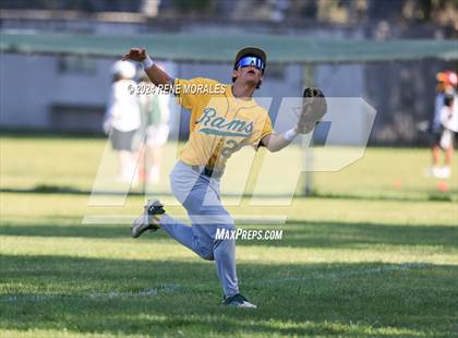 Thumbnail 3 in Temple City vs La Canada photogallery.