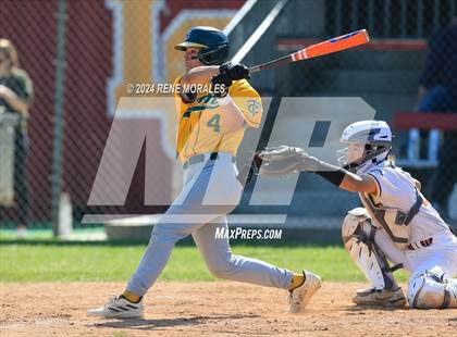 Thumbnail 3 in Temple City vs La Canada photogallery.