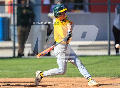 Thumbnail 3 in Temple City vs La Canada photogallery.