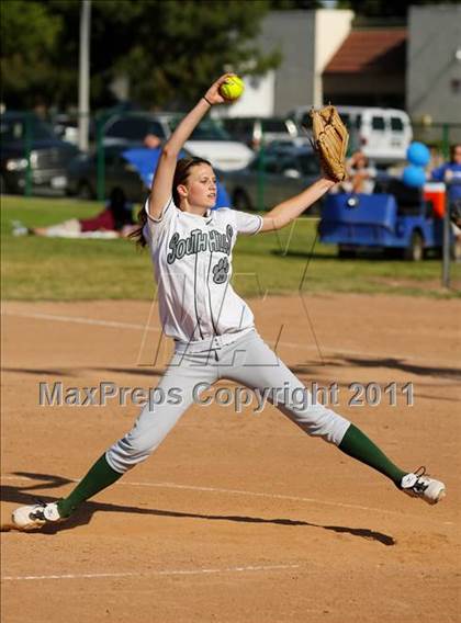 Thumbnail 1 in South Hills @ Charter Oak photogallery.