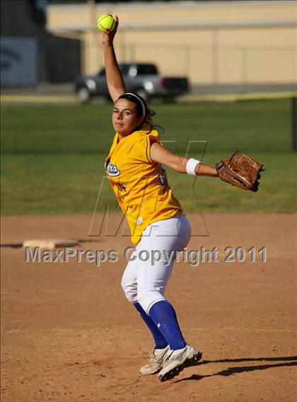 Thumbnail 1 in South Hills @ Charter Oak photogallery.