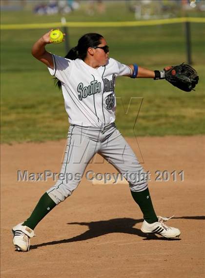 Thumbnail 1 in South Hills @ Charter Oak photogallery.